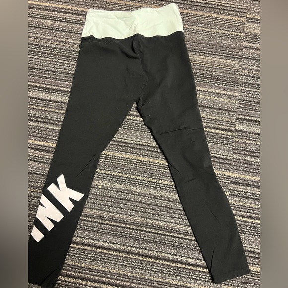 Pink brand leggings - Picture 3 of 3